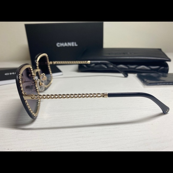 Chanel Sunglasses main image 9